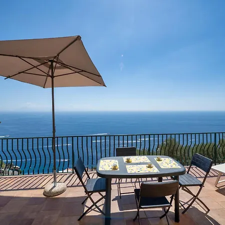 Semesterbostad Casa Trofimena By Wonder Tour, 250 Stairs From The Road Amalfi