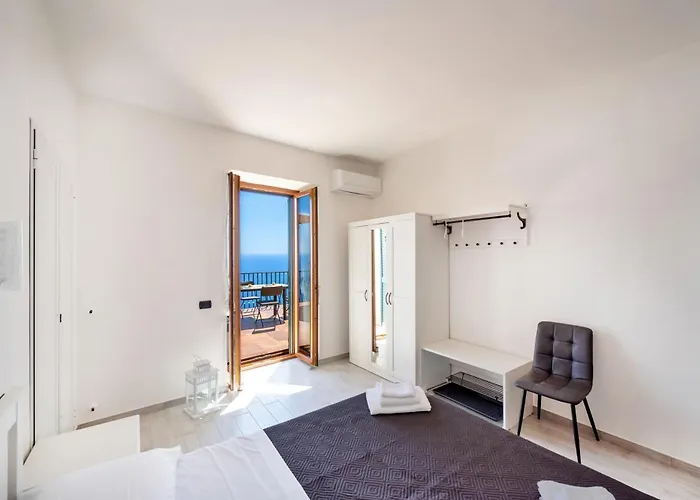 Casa Trofimena By Wonder Tour, 250 Stairs From The Road אמאלפי